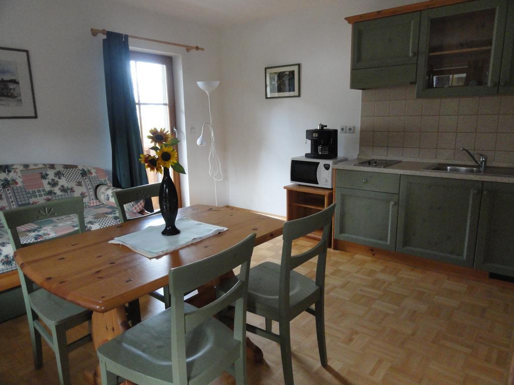 Farm Stay Dolinar Krainer Bohinjska Bela Oda fotoğraf